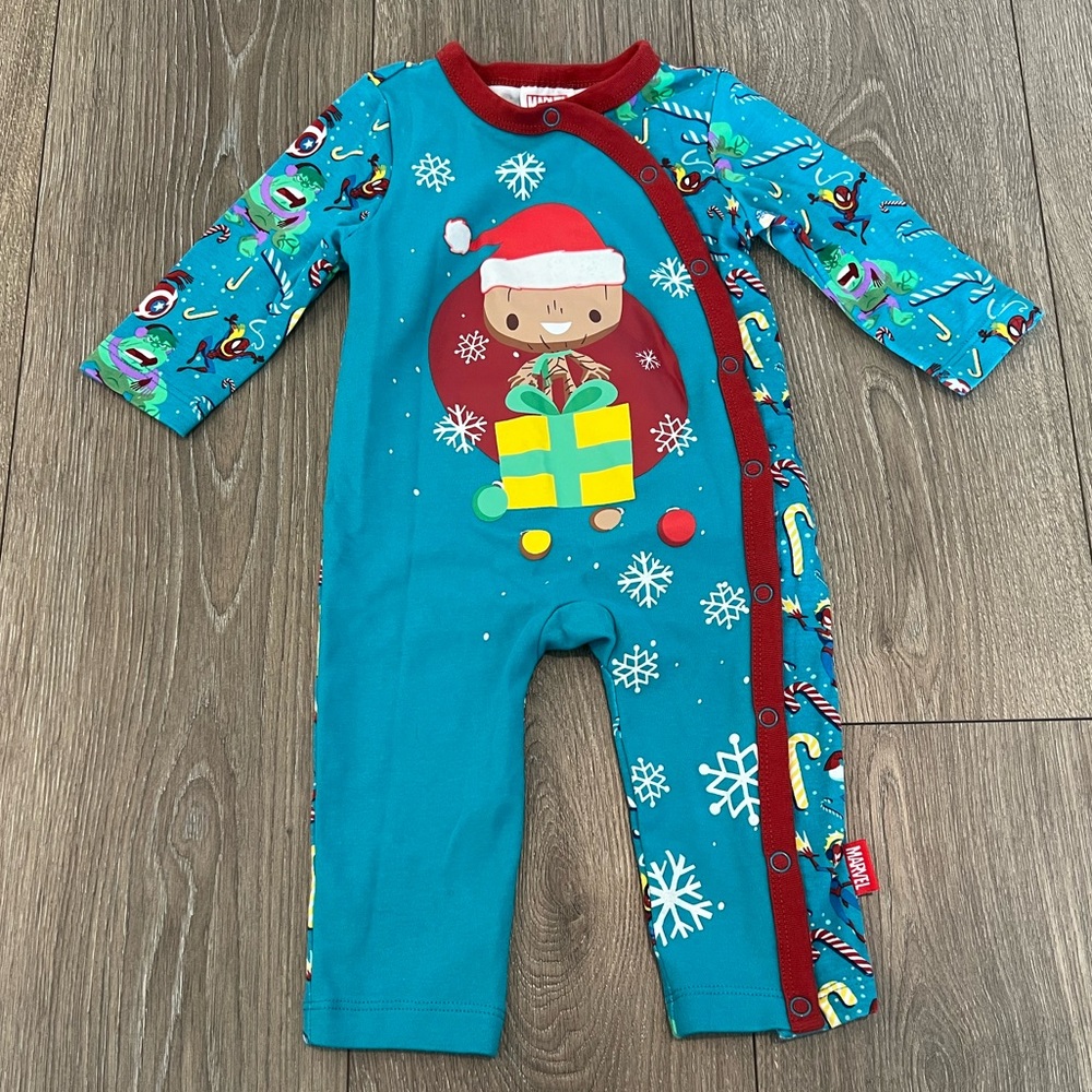 9-12M Baby Groot Christmas Pajamas
